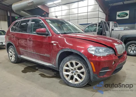 2013 BMW X5 xDrive35I z USA, uszkodzony, nr VIN 5UXZV4C55D0B21007
